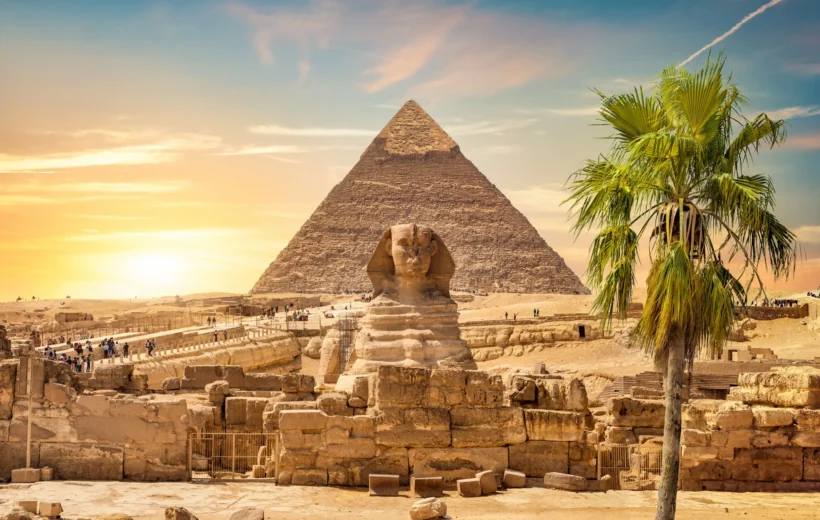 Giza Pyramids, Saqqara & Memphis Day Tour